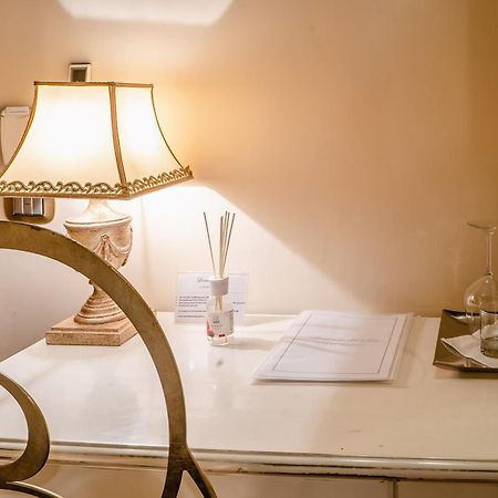 Locanda Del Sole-Roma Piazza Di Spagna Ripetta Ruang foto